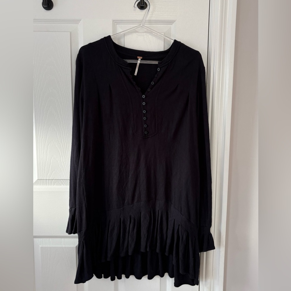 Free People Navy Button-Down Tunic Size Medium